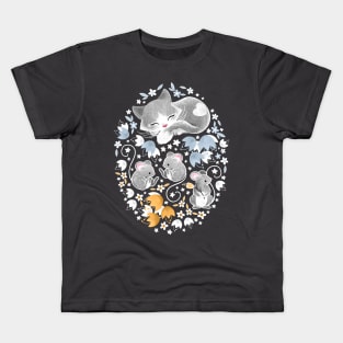 Cozy Cat and Mice Kids T-Shirt